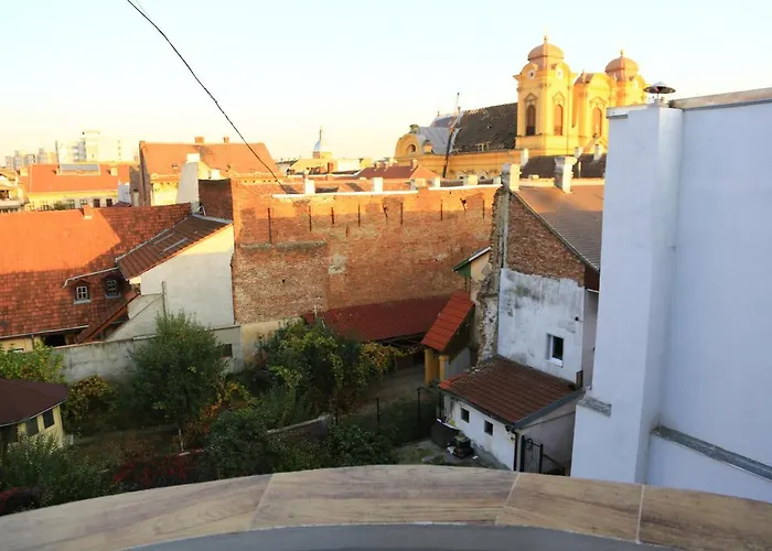 Dominic Unirii Square