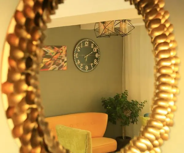 Dominic Unirii Square